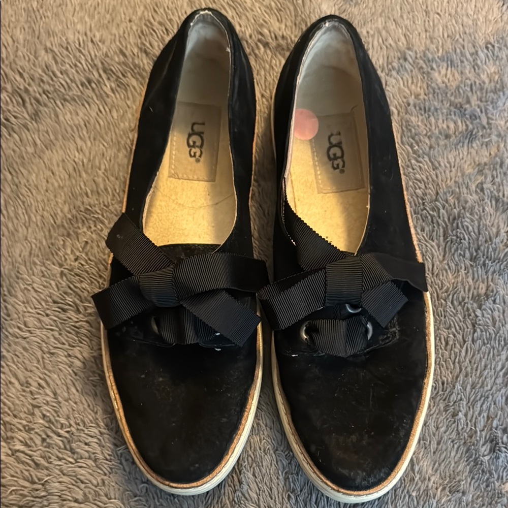 UGG Women's Black Bow Loafers